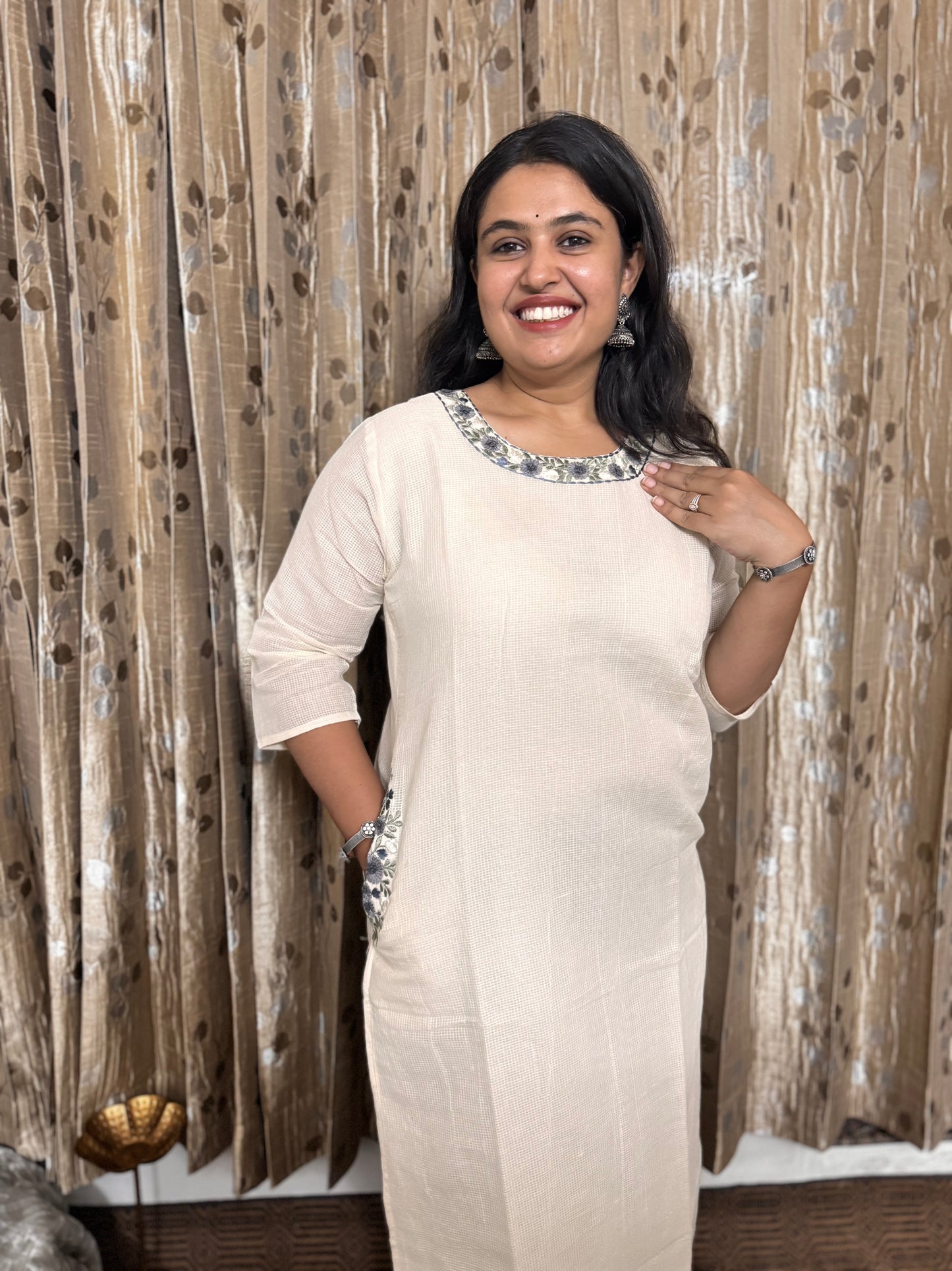 Off White Khadi Cotton Embroidery Kurta