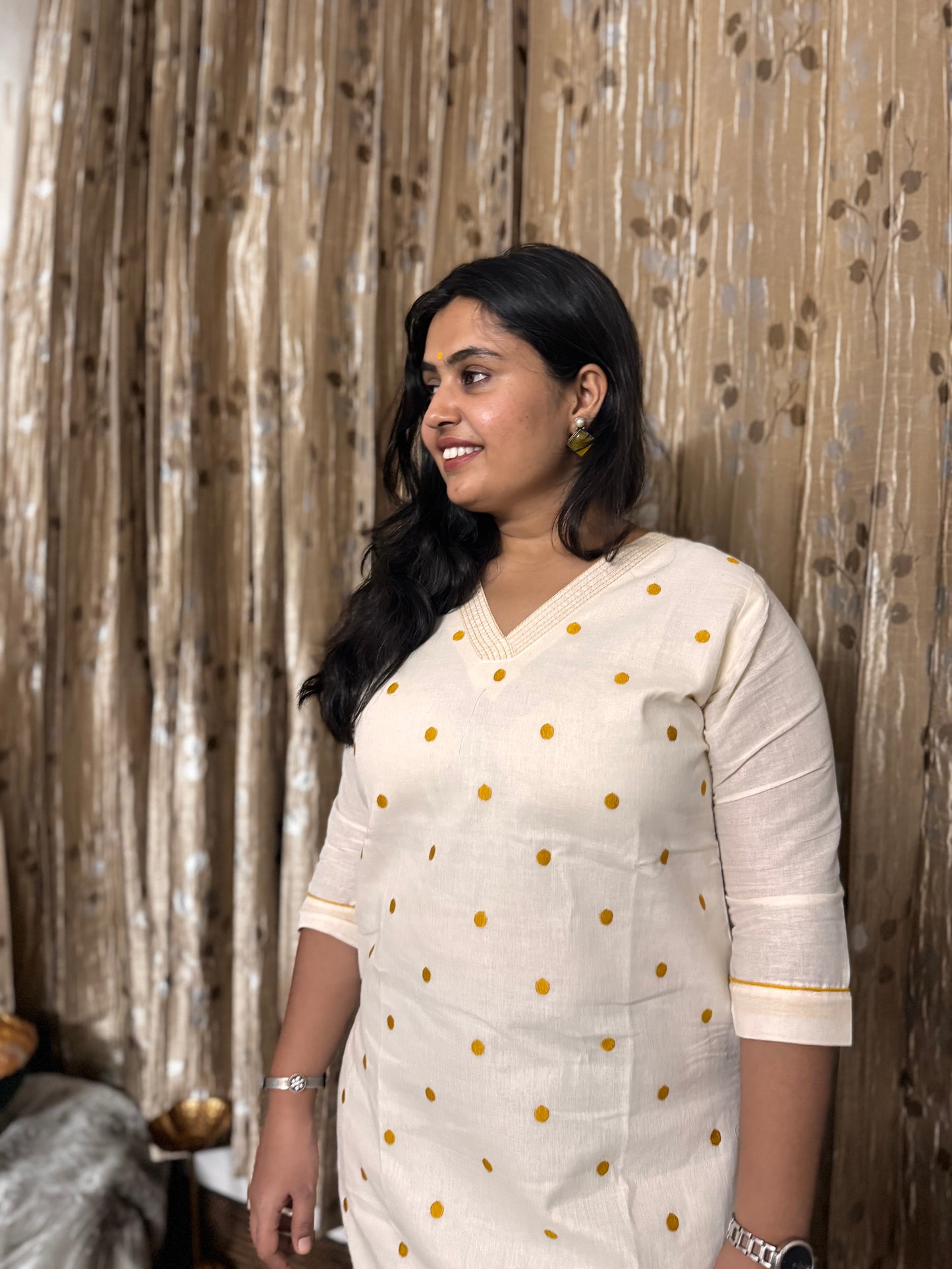 Off White Khadi Cotton Embroidery Kurta