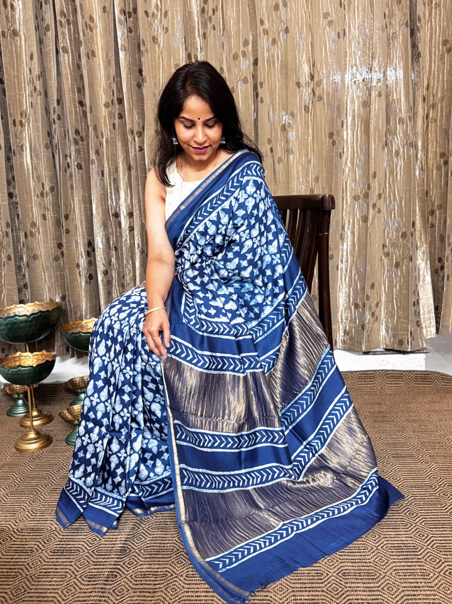 Indigo Maheshwari Silk Cotton Zari Saree