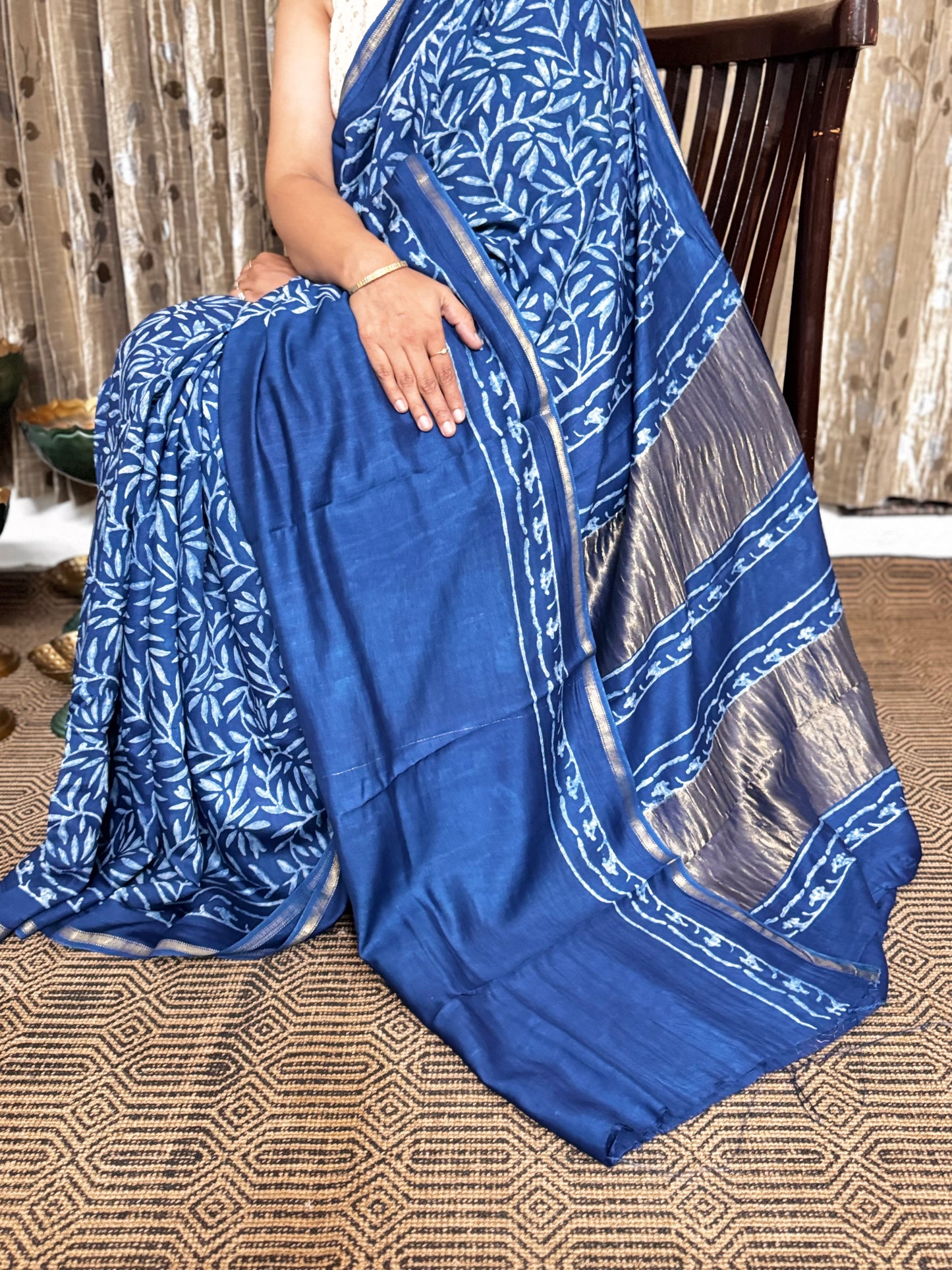 Blue Maheshwari Silk Cotton Zari Saree