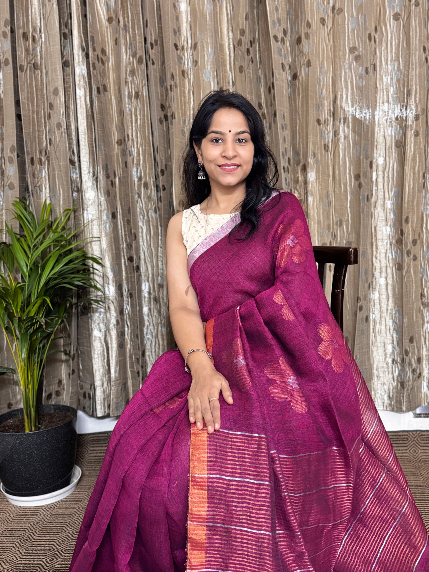 Berry Pink Linen Zari Jamdani Saree
