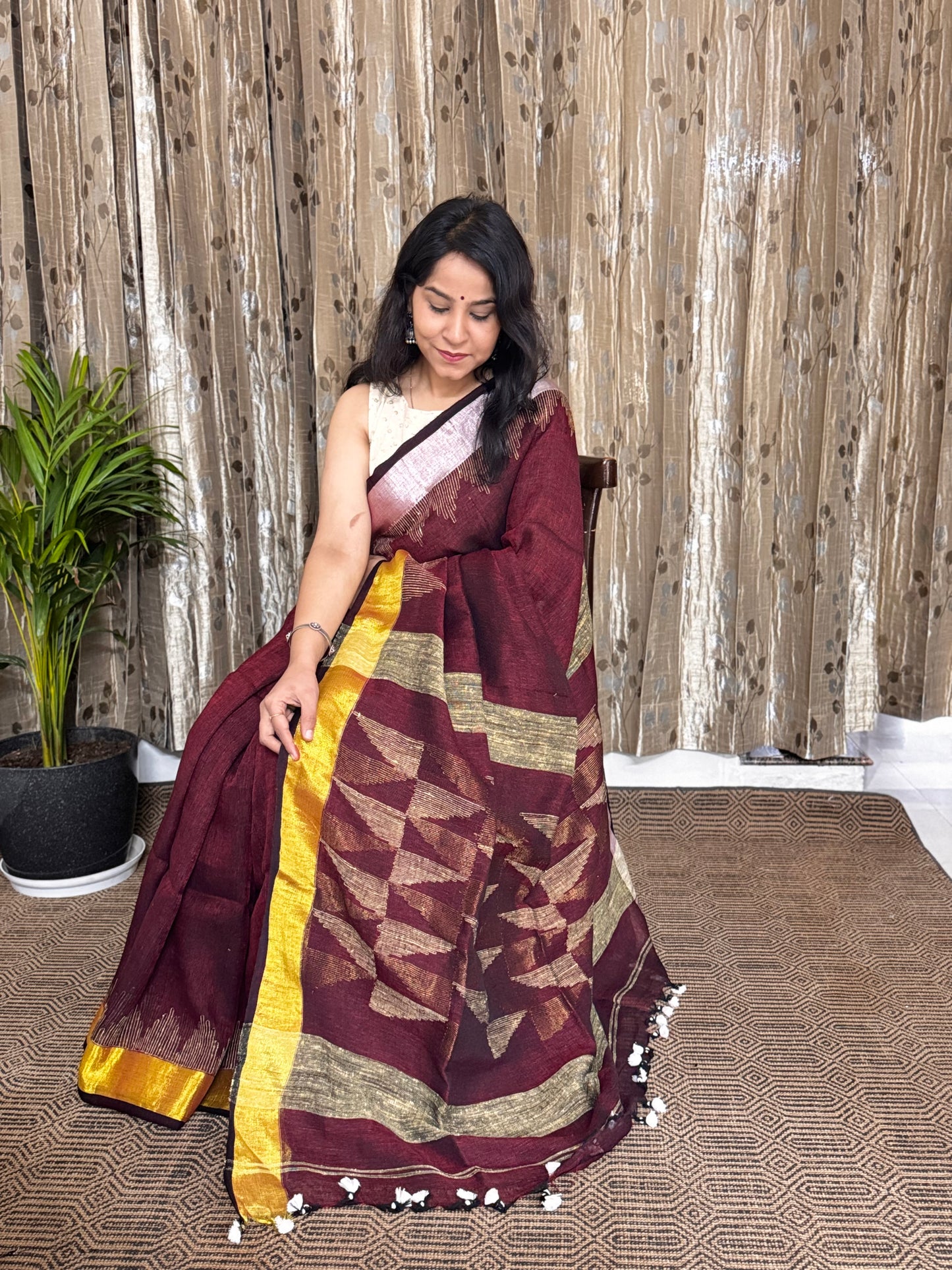 Maroon Linen Zari Jamdani Saree