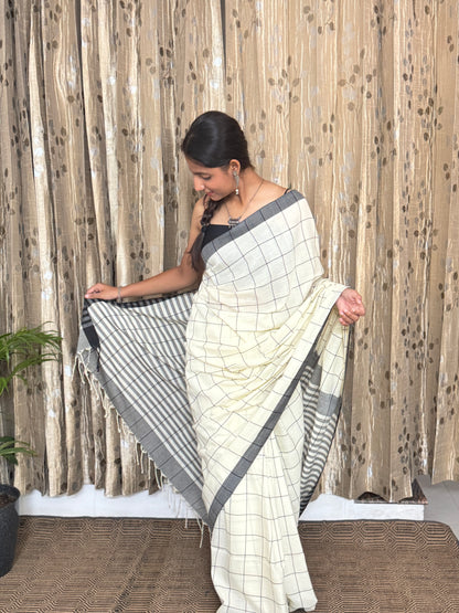 White and Black Checks Cotton Saree (width)