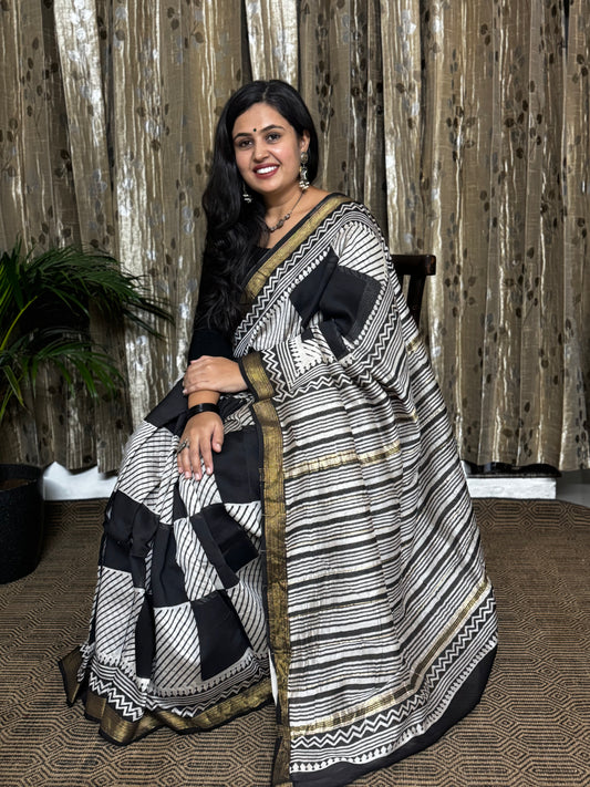 Black Checked Maheshwari Cotton Zari Saree