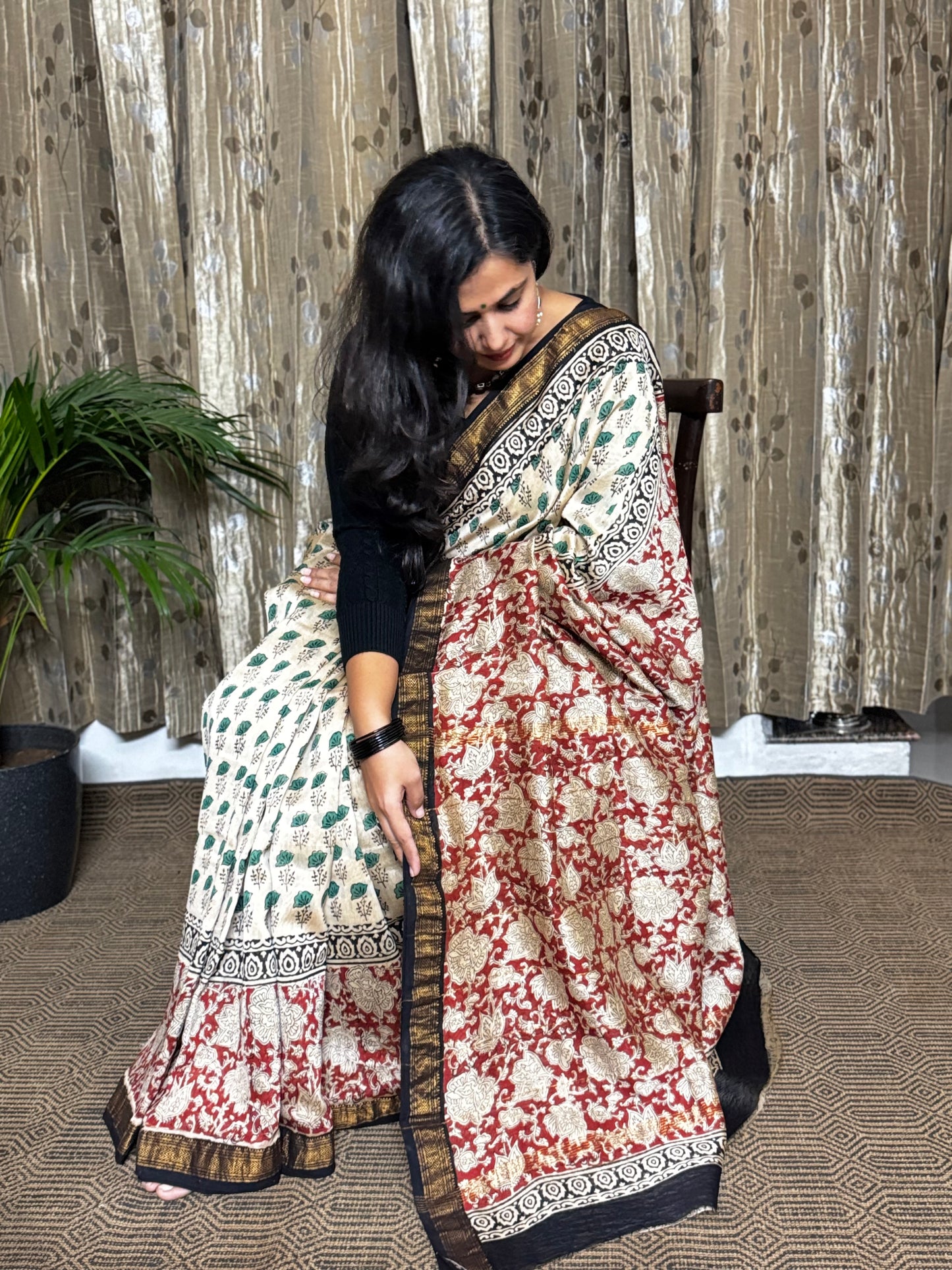 Cream with multicolor Maheshwari Cotton Zari Saree