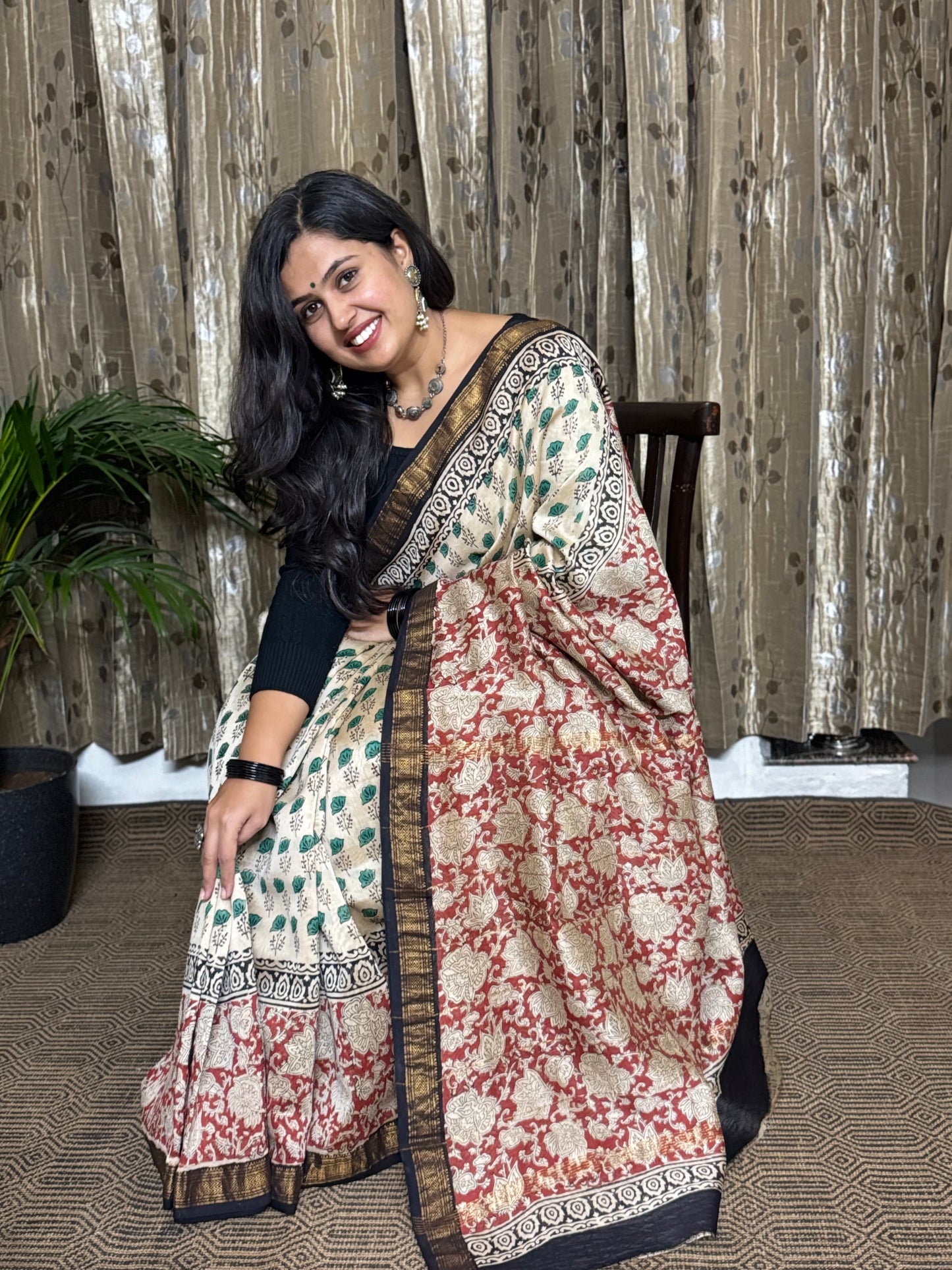 Cream with multicolor Maheshwari Cotton Zari Saree