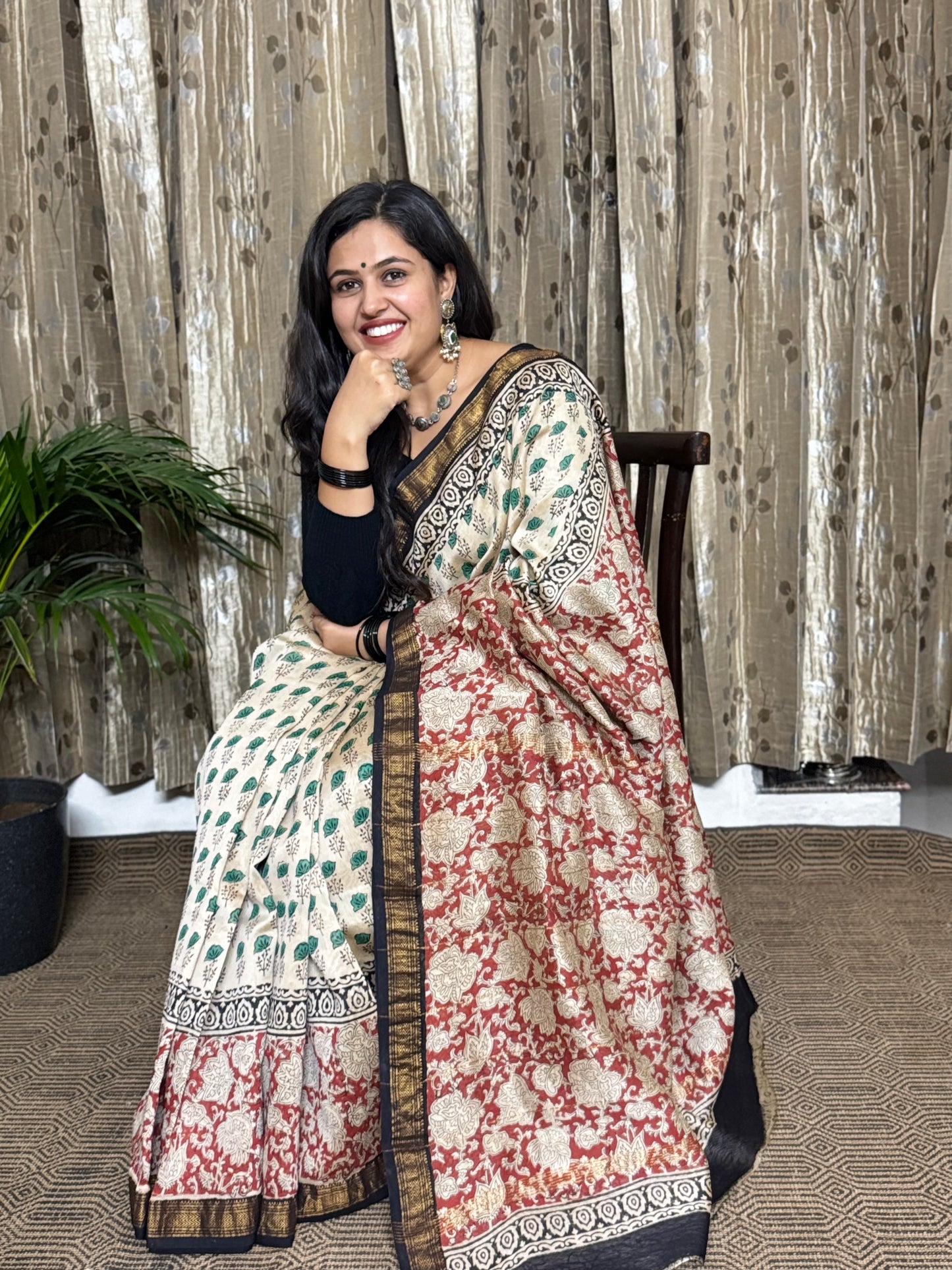 Cream with multicolor Maheshwari Cotton Zari Saree