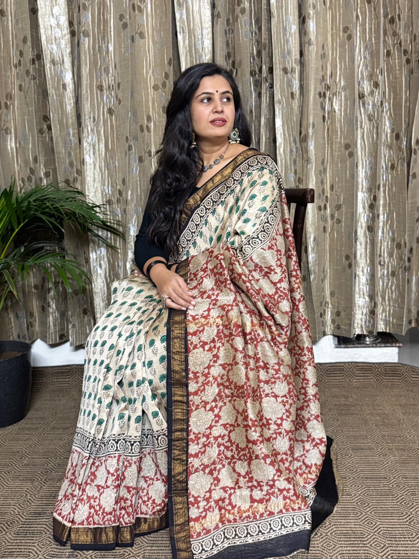 Cream with multicolor Maheshwari Cotton Zari Saree