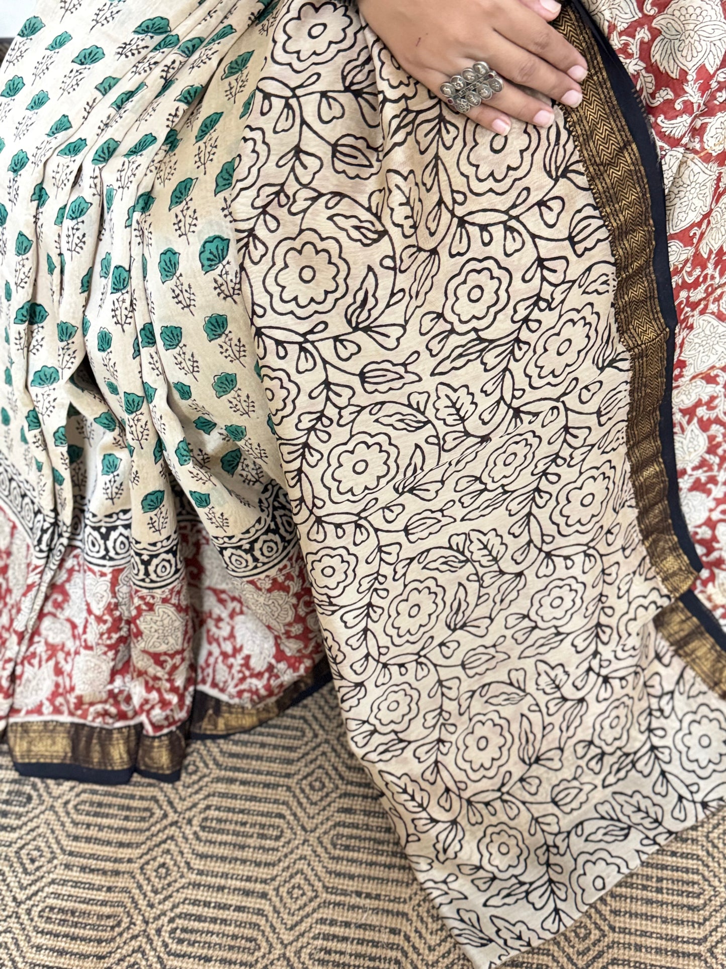 Cream with multicolor Maheshwari Cotton Zari Saree