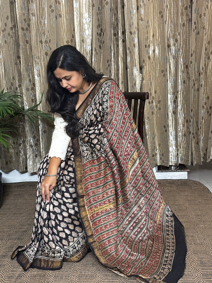 Black Maheshwari Cotton Zari Saree