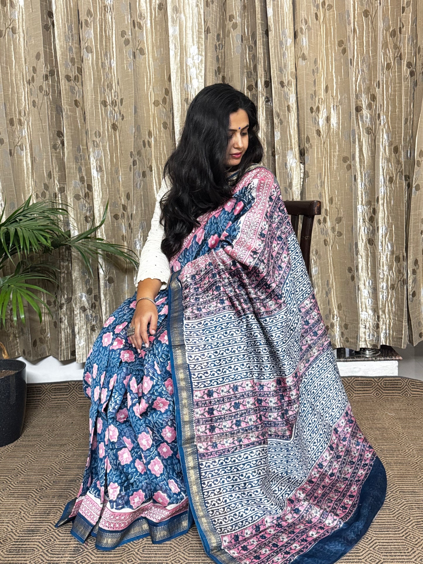 Blue and Pink Maheshwari Cotton Zari Saree