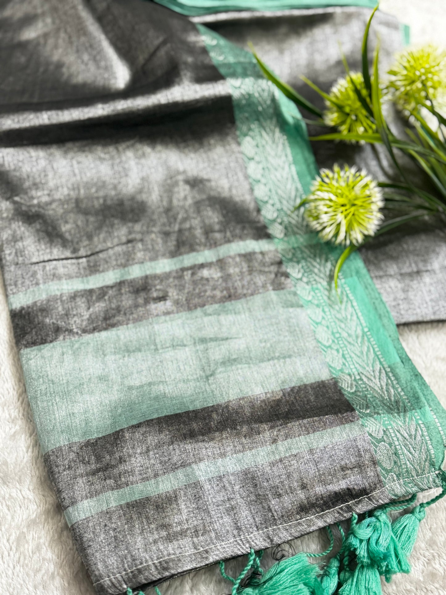 Silver Border Shimmer Tissue Saree