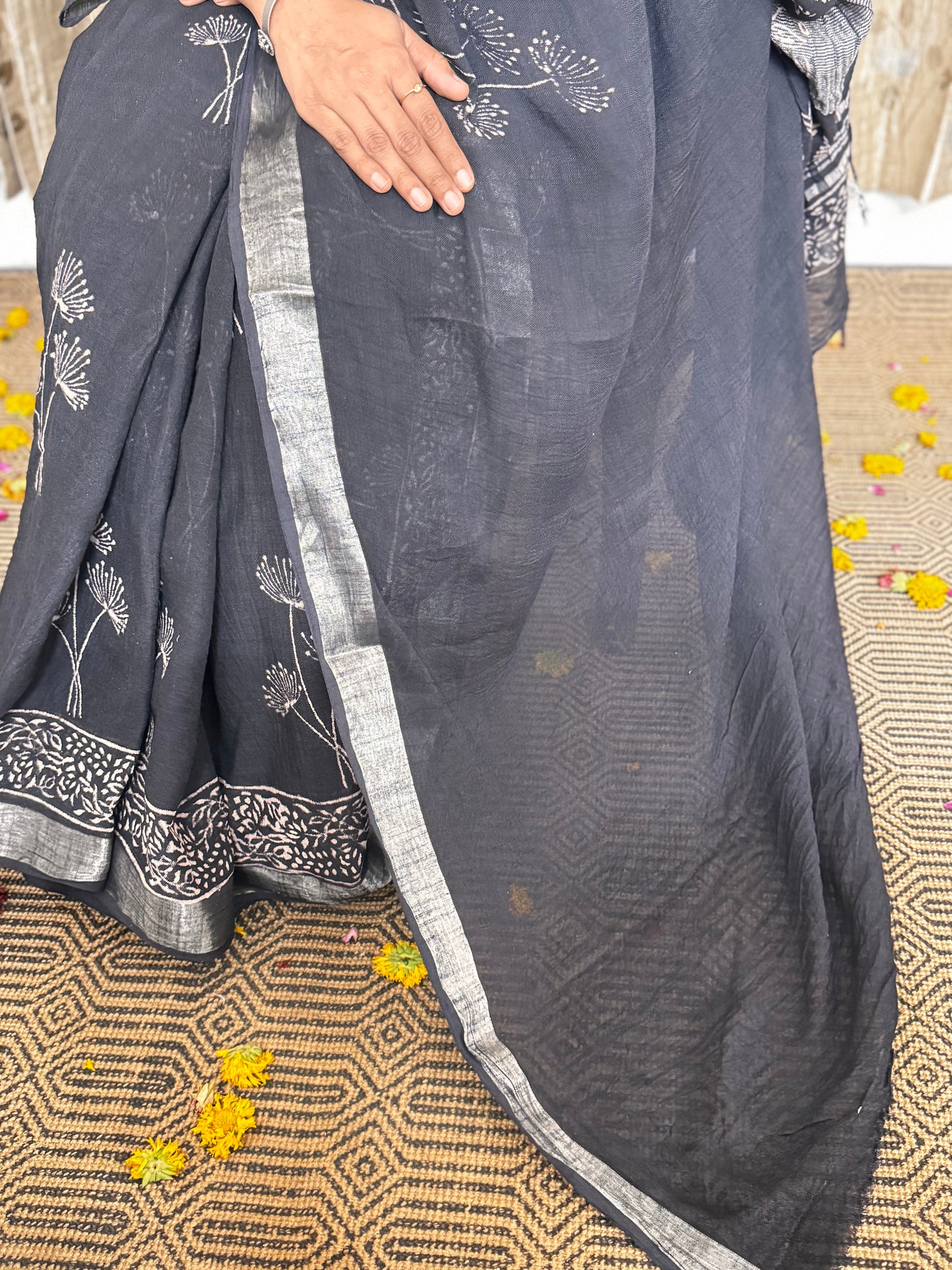Black Linen Cotton Zari Saree