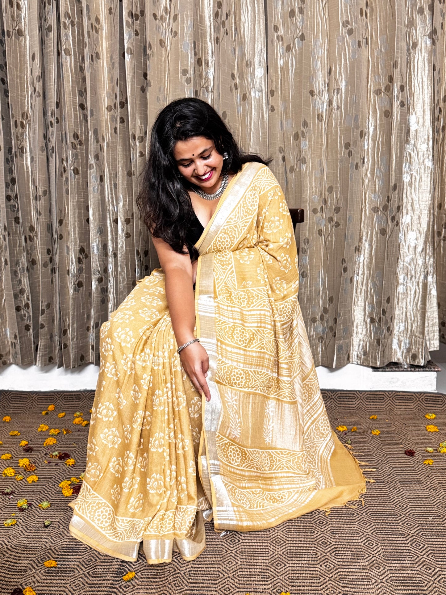 Beige Linen Cotton Zari Saree
