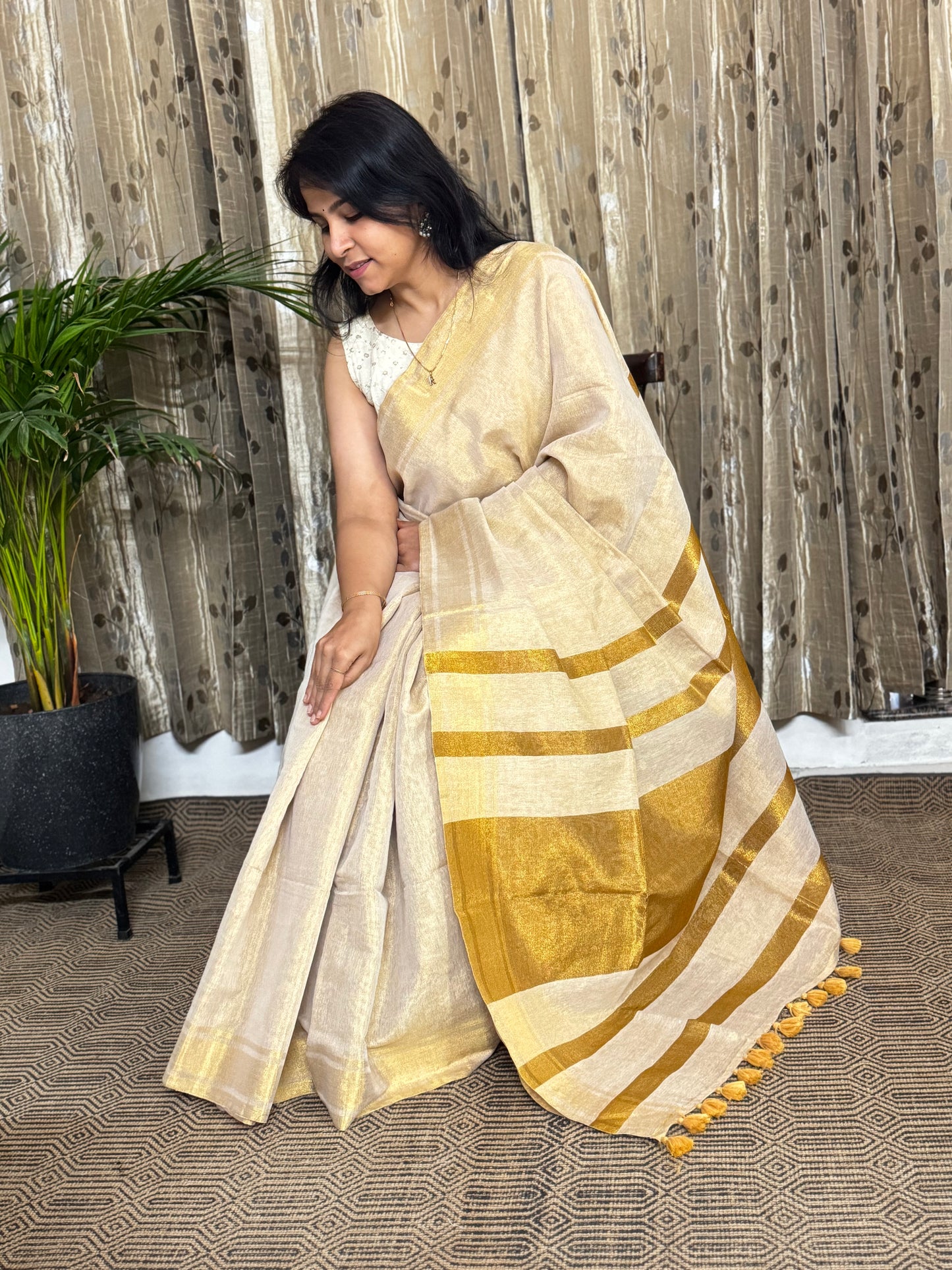 Ivory Tissue Linen Saree