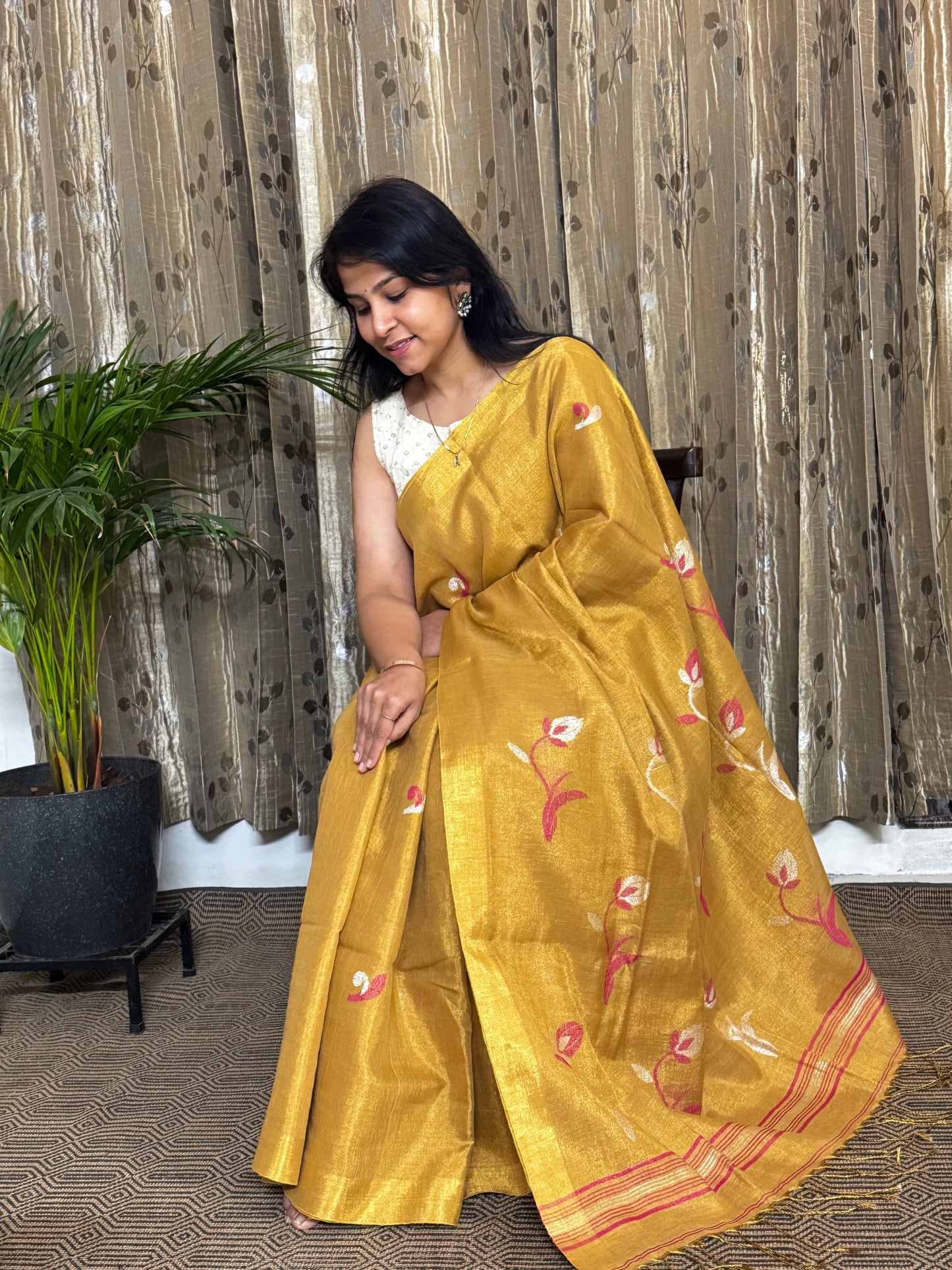 Golden Tissue Linen Jamdani Zari Saree