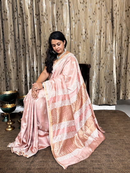 Beige Maheshwari Silk Cotton Zari Saree