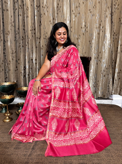 Crimson Maheshwari Silk Cotton Zari Saree