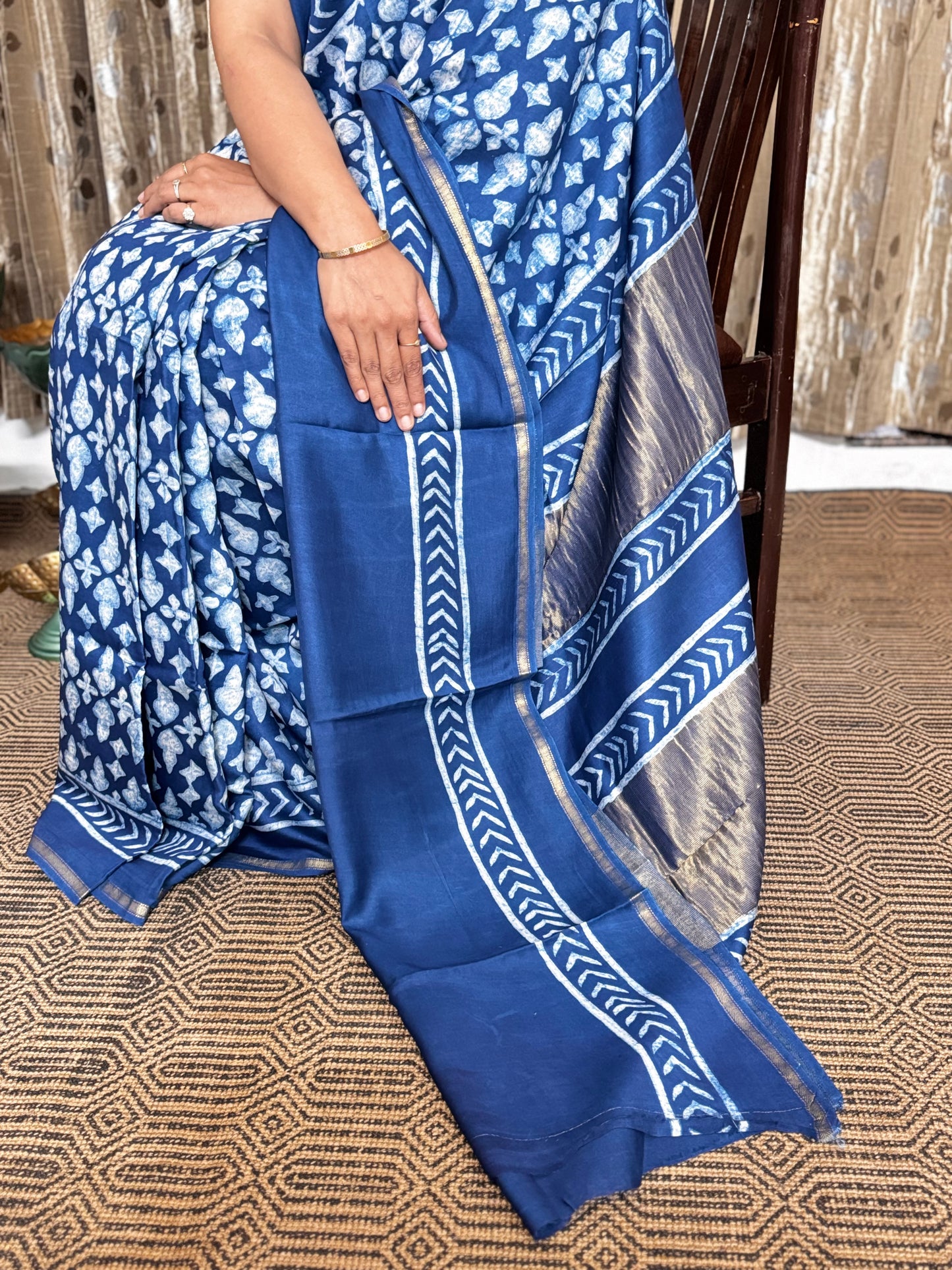 Indigo Maheshwari Silk Cotton Zari Saree