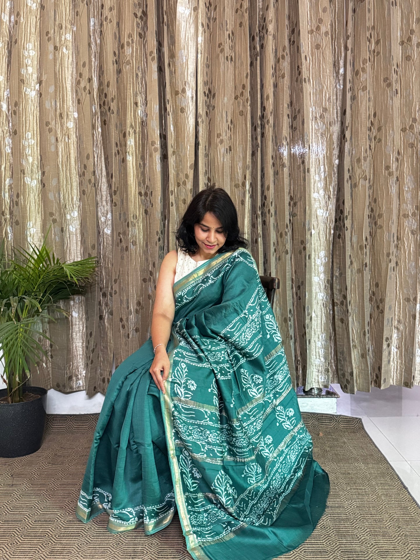 Green Maheshwari Silk Zari Saree