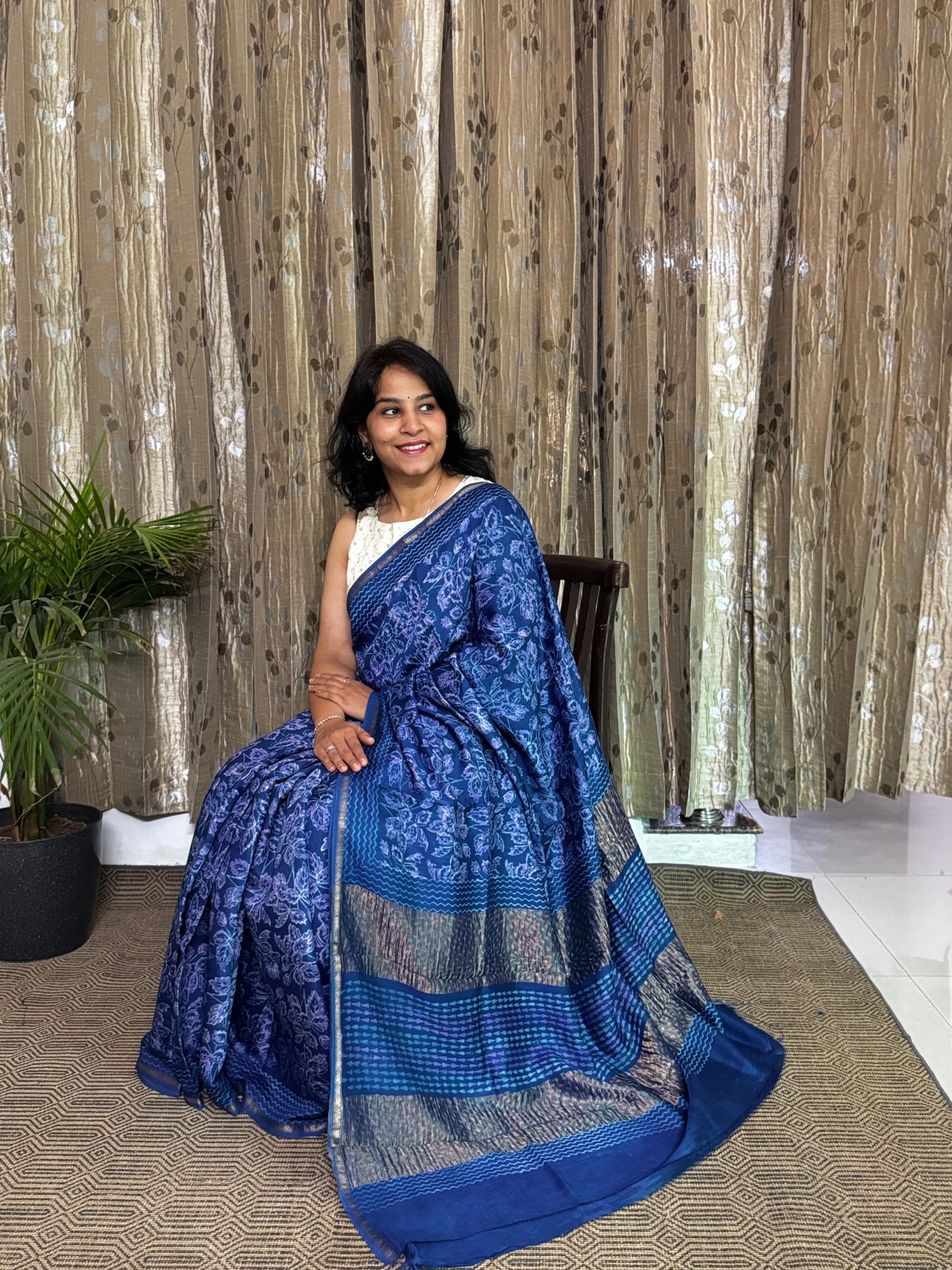 Blue Maheshwari Silk Zari Saree