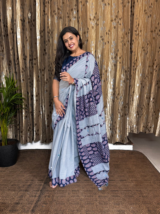 Grey Applique Patchwork Mul Cotton Tagai Ajrakh Saree