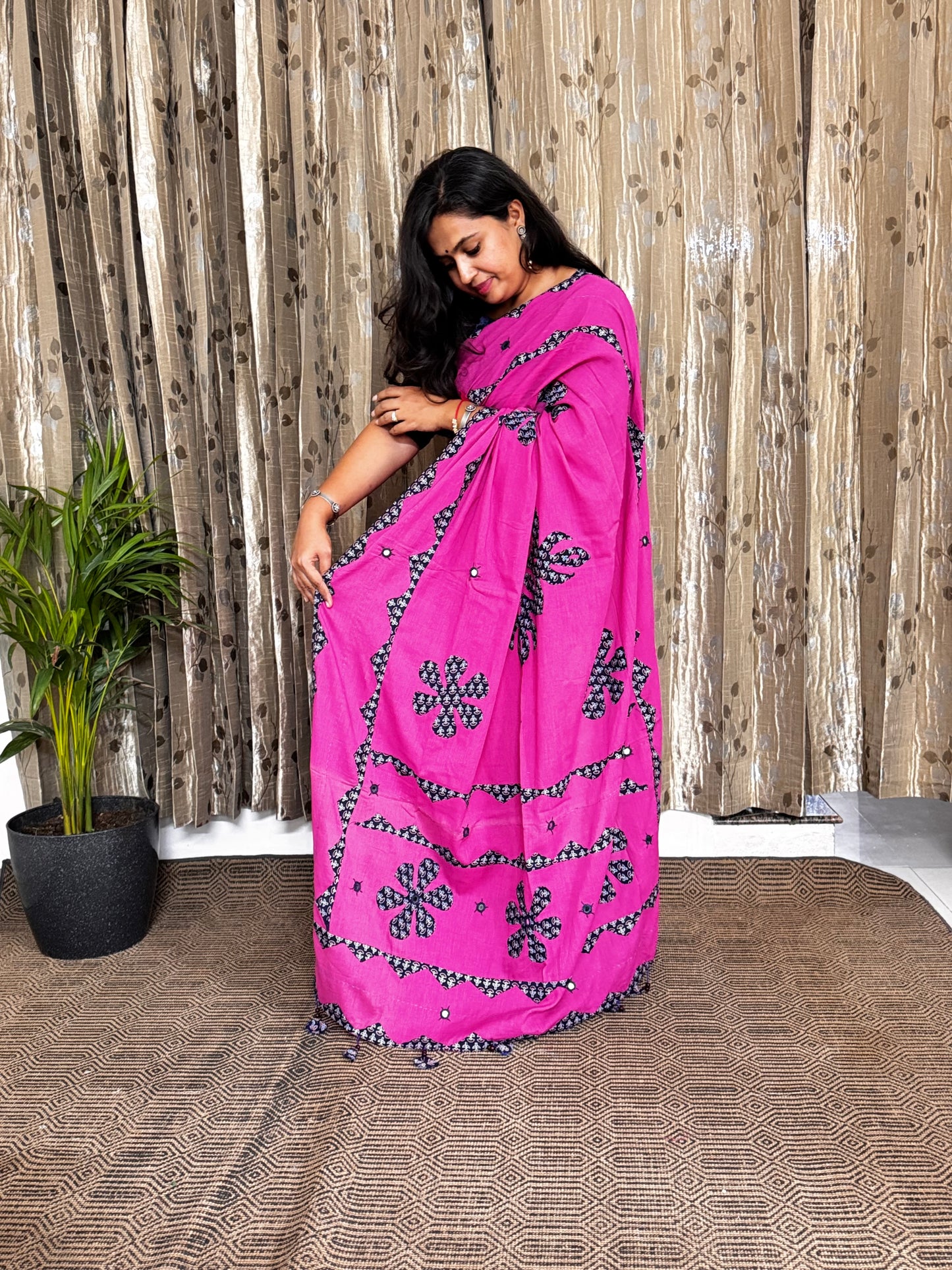 Pink Applique Patchwork Mul Cotton Tagai Ajrakh Saree