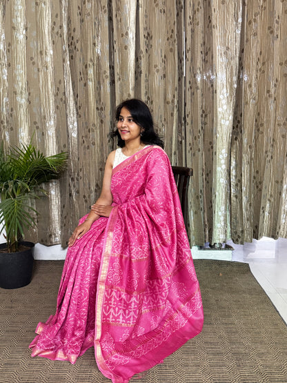 Pink Maheshwari Silk Cotton Zari Saree