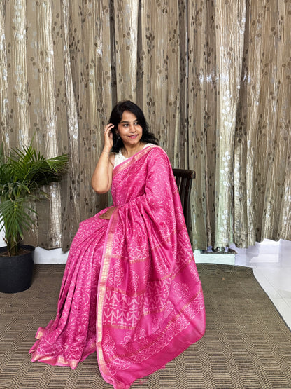 Pink Maheshwari Silk Cotton Zari Saree