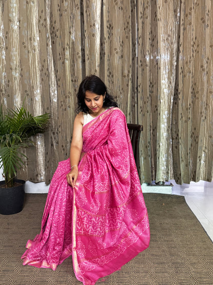 Pink Maheshwari Silk Cotton Zari Saree