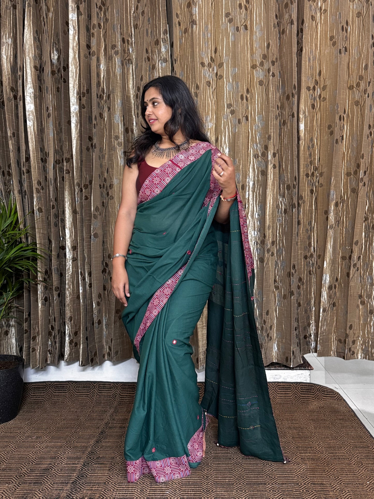 Bottel Green Applique Patchwork Mul Cotton Tagai Ajrakh Saree