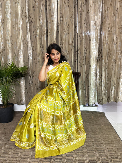 Lime Green Maheshwari Silk Cotton Zari Saree