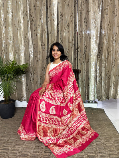 Red Maheshwari Silk Cotton Zari Saree
