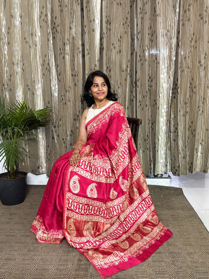 Red Maheshwari Silk Cotton Zari Saree