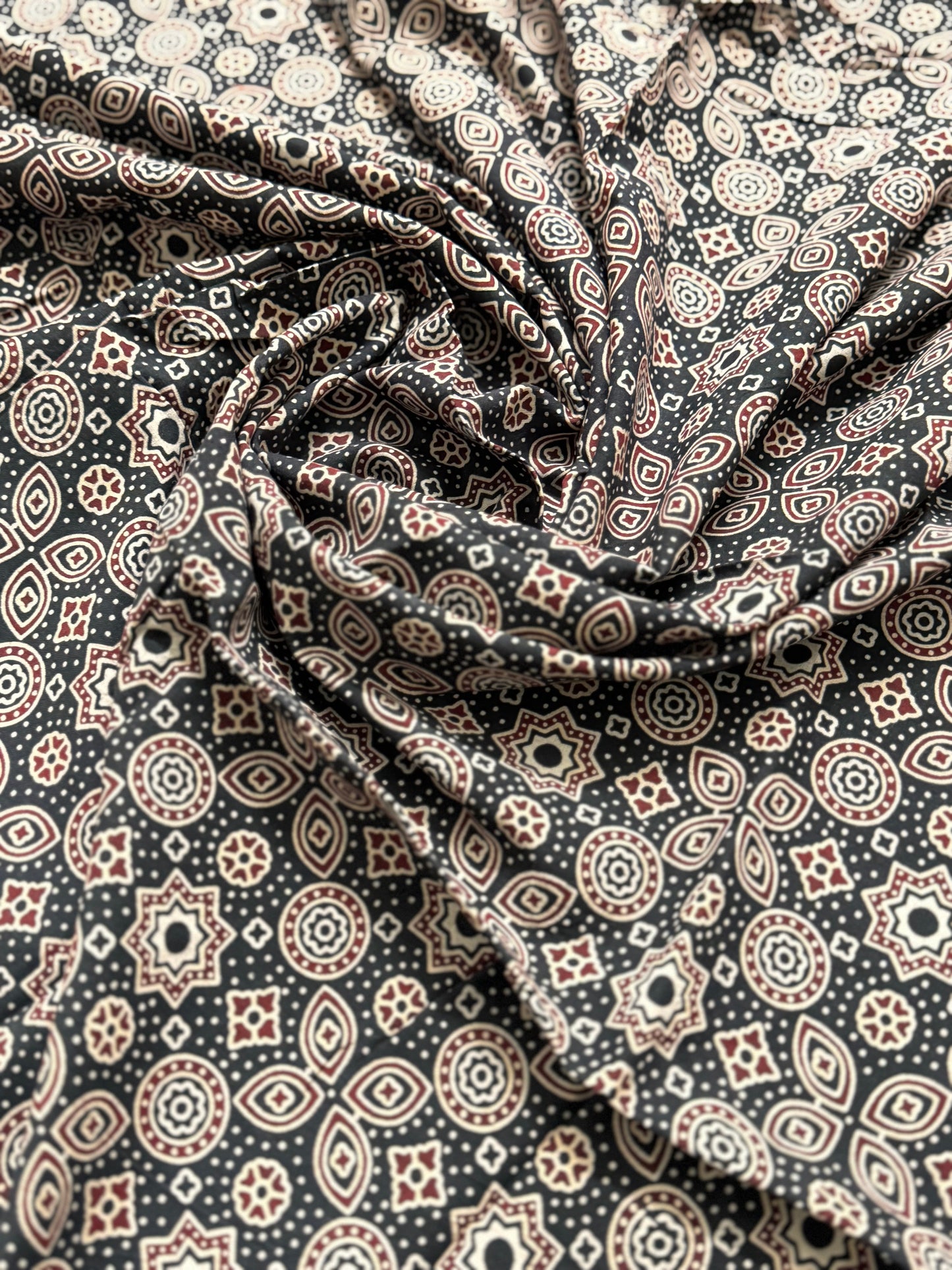 White Applique Patchwork Mul Cotton Tagai Ajrakh Saree