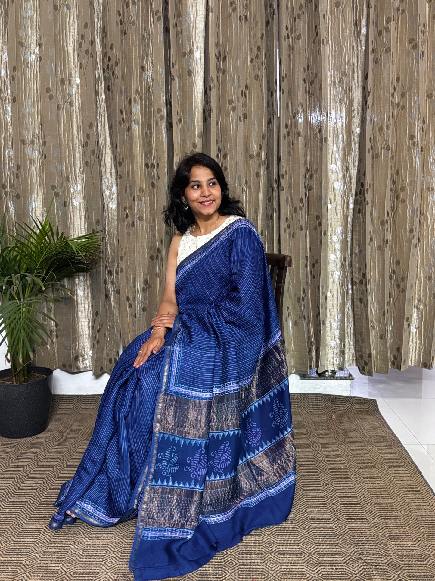 Blue Maheshwari Silk Cotton Zari Saree