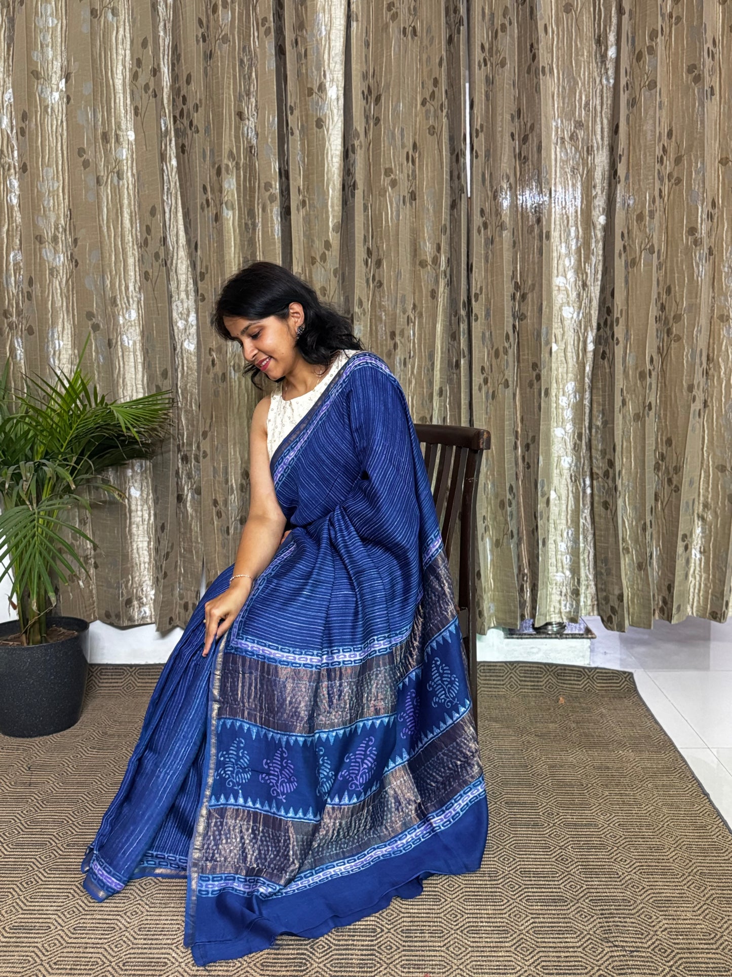 Blue Maheshwari Silk Cotton Zari Saree