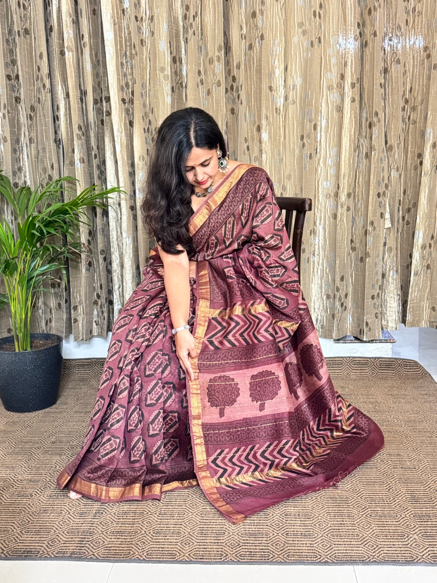 Brown Maheshwari Cotton Zari Saree