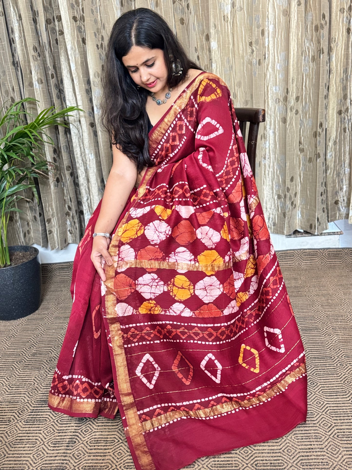 Red Maheshwari Cotton Zari Saree